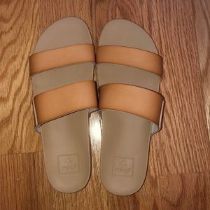 Reef BRAND NEW Sandals